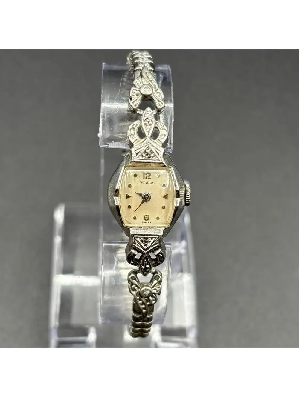 Benrus vintage swiss